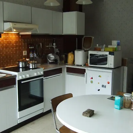 منزل للإقامة Bij Het Station Drongen خنت