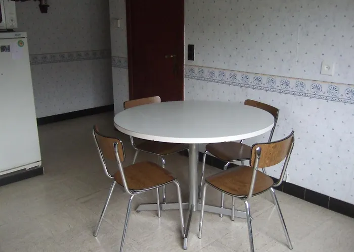 홈스테이 Bij Het Station Drongen *